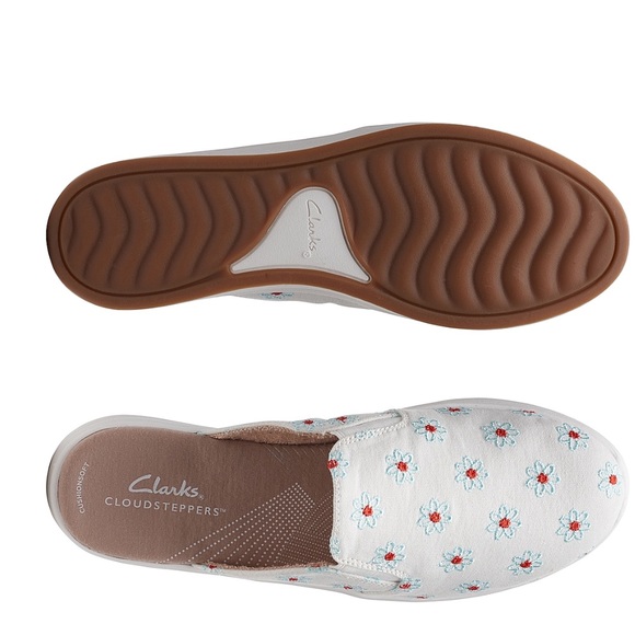 NIB ✅ CLARKS 🩷 White Floral Breeze Shore Mules - Picture 5 of 7